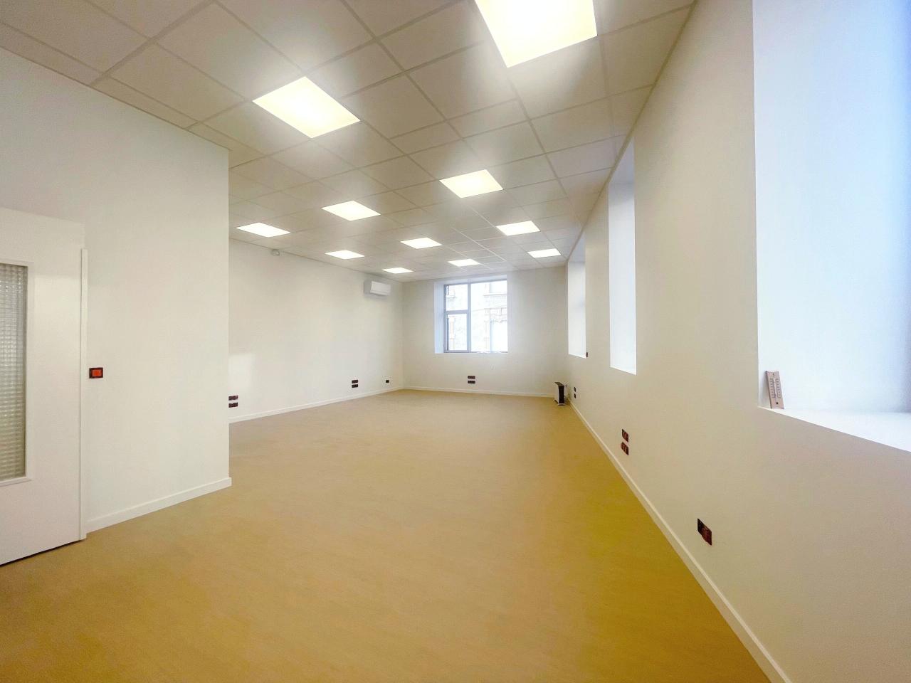 Bureau Grenoble 99m² Location bureau Grenoble Isère OLBUR2315905 7